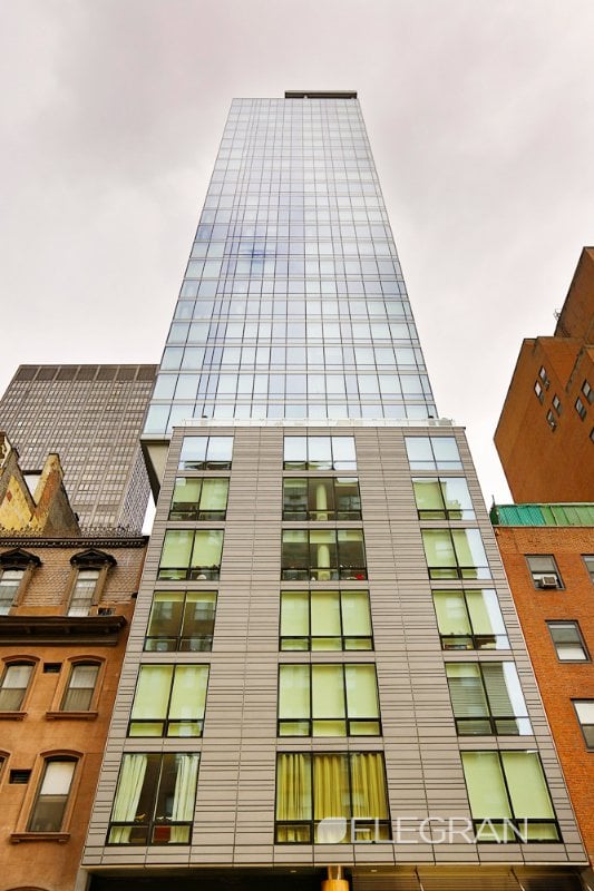 325 LEXINGTON AVE