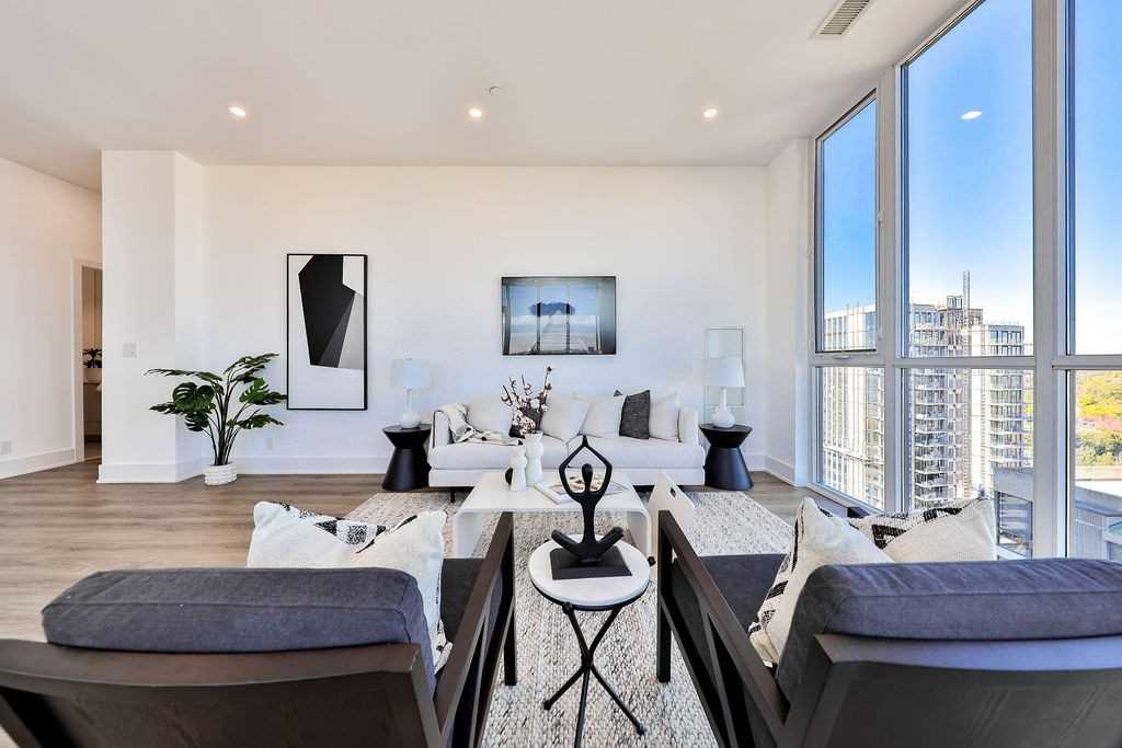 DEER PARK UPPER PENTHOUSE
