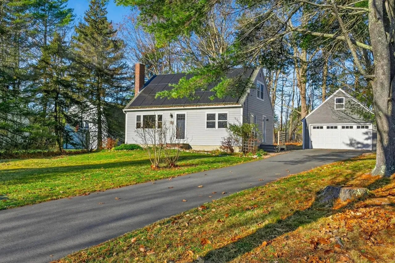 New Listing: 109 Melissa Drive, Yarmouth, ME 04096 – $675,000