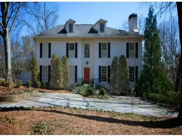 5425 North Powers Ferry Rd