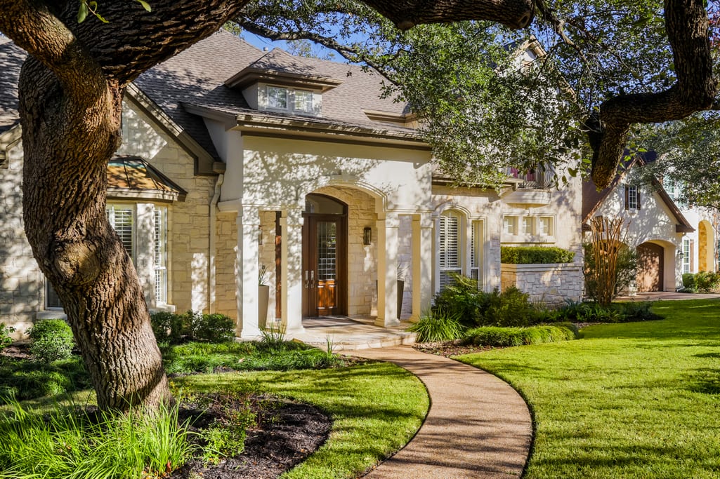 3801 Meandering Creek