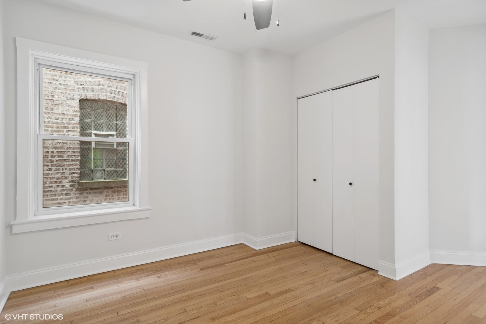 Private Address Unit 1E, Chicago, IL 60625