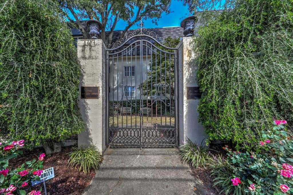 1230 Piedmont Avenue NE APT 207