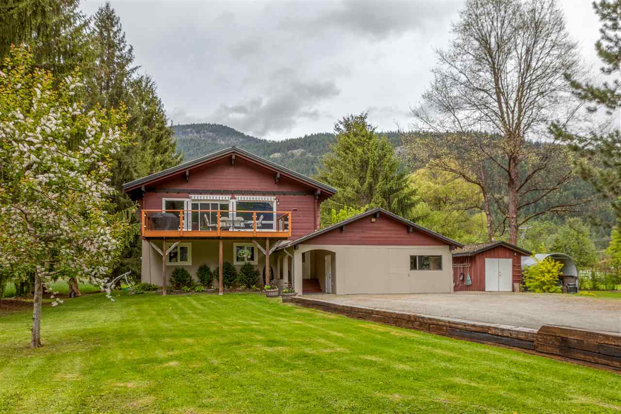 1553 Fraser Rd
