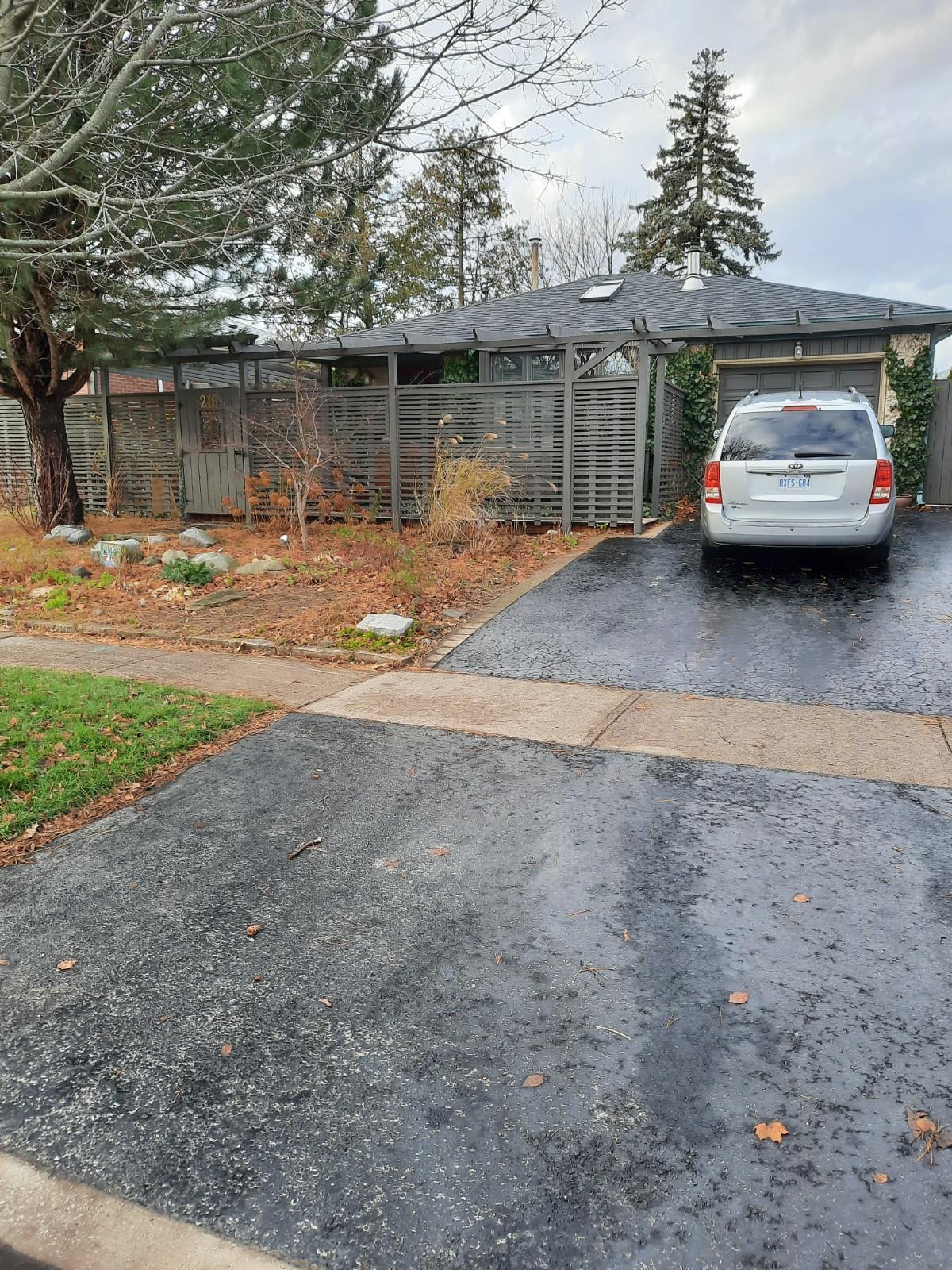 216 Catalina Dr