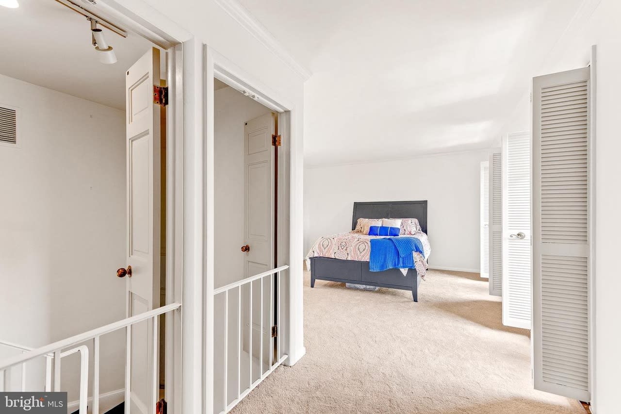 2128 Cathedral Ave NW - Buyer Represented
