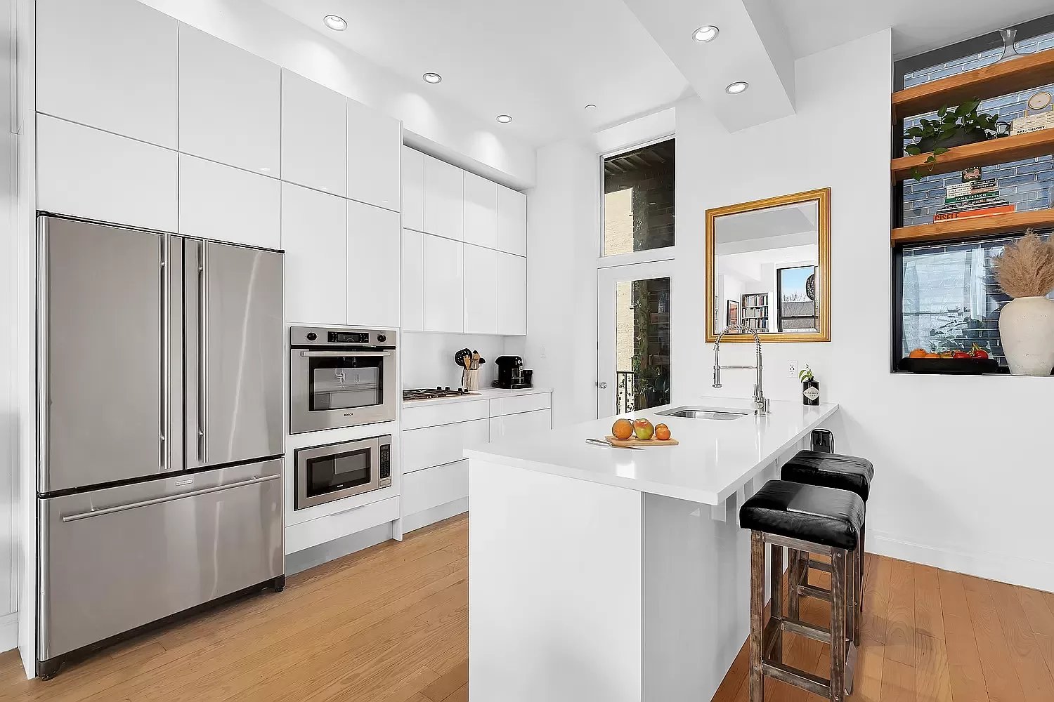 198 Roebling Street #4B