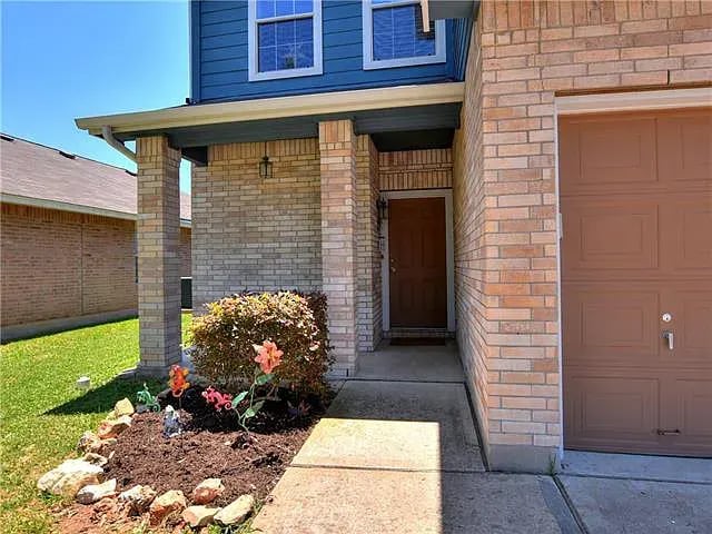10908 Gerald Allen Loop