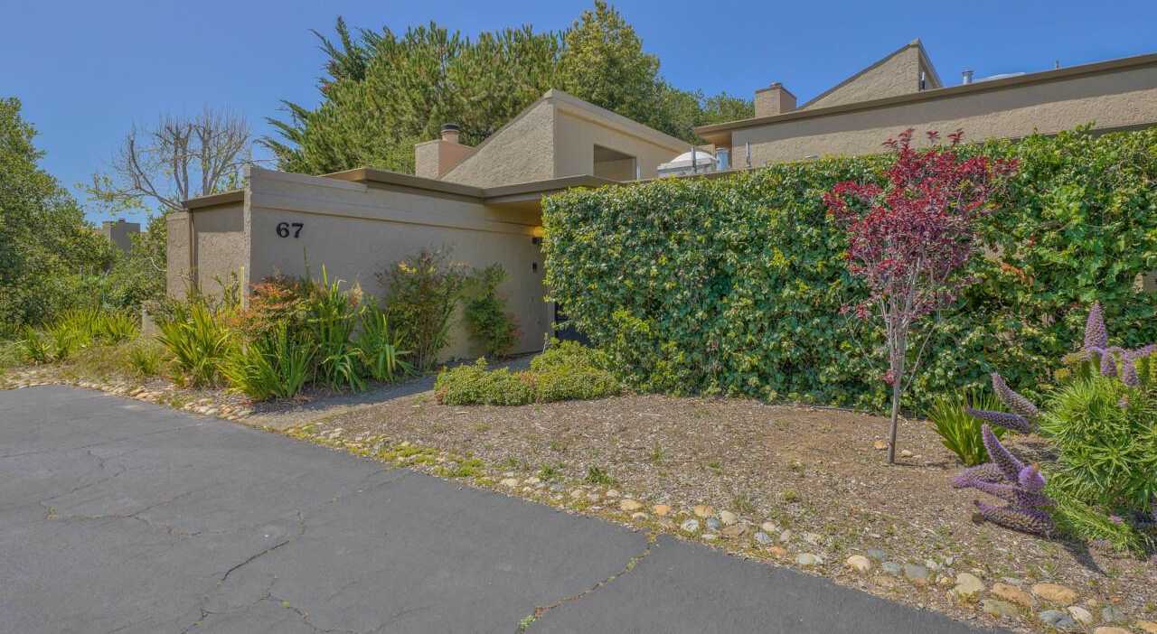 67 Montsalas DR