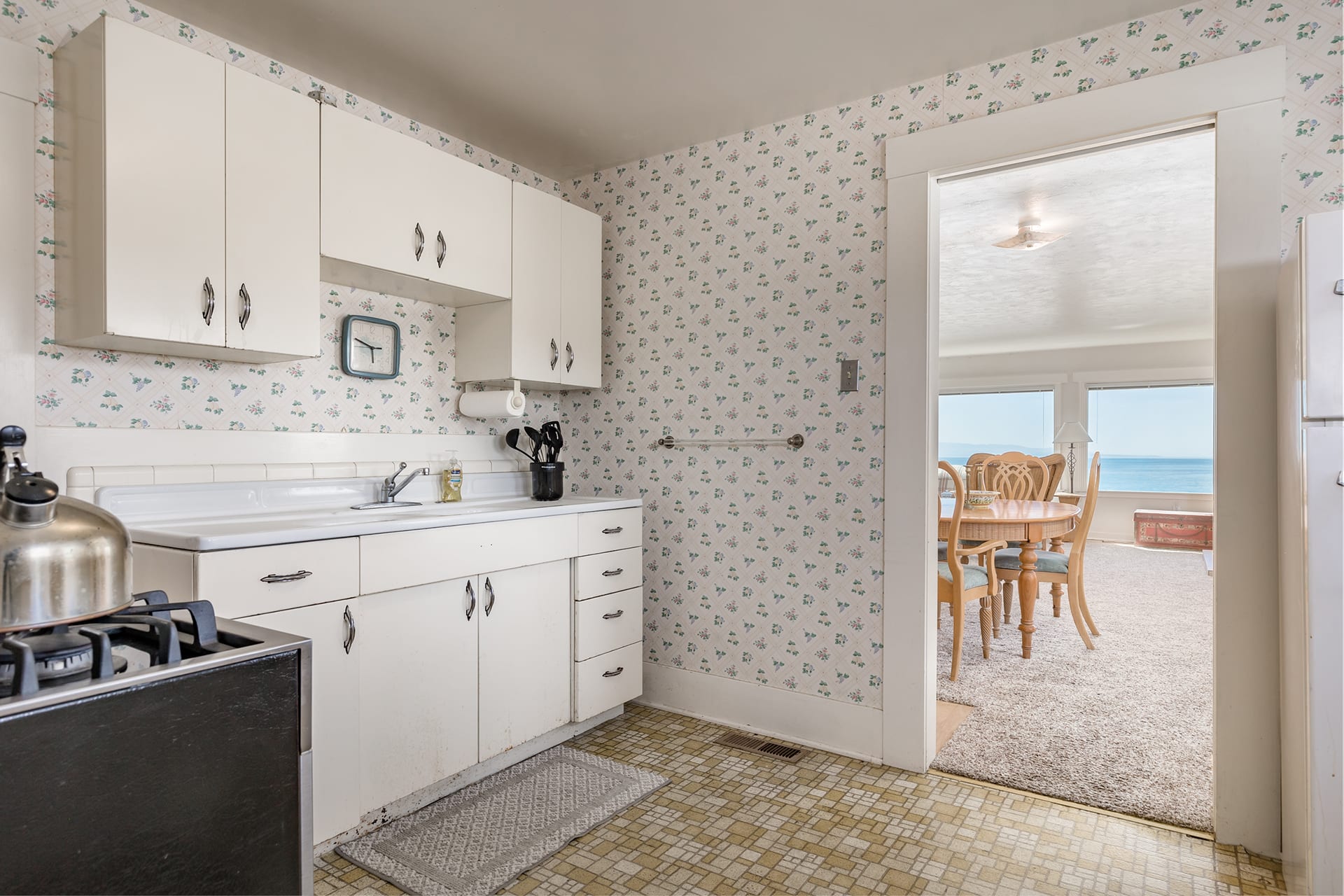 Pleasure Point Perfection - 23805 E Cliff Dr