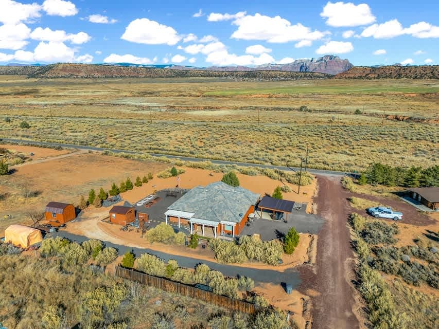 1737 NORTH APPLE VALLEY DRIVE 