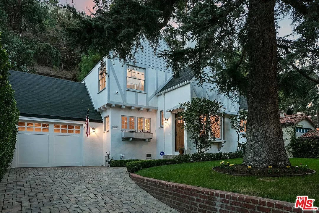 1515 N Beverly Dr