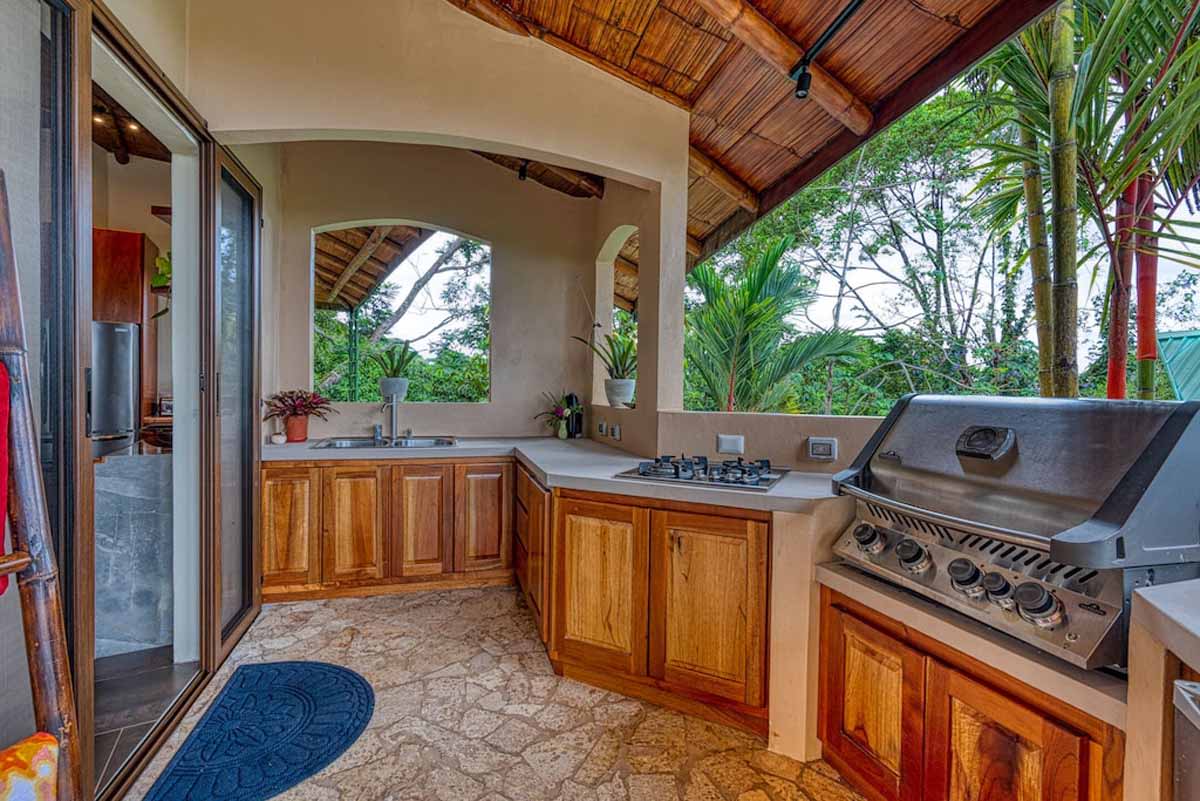 VILLA TUCAN TANGO: TROPICAL LUXURY HOME IN GATED COMMUNITY ABOVE DOMINICALITO