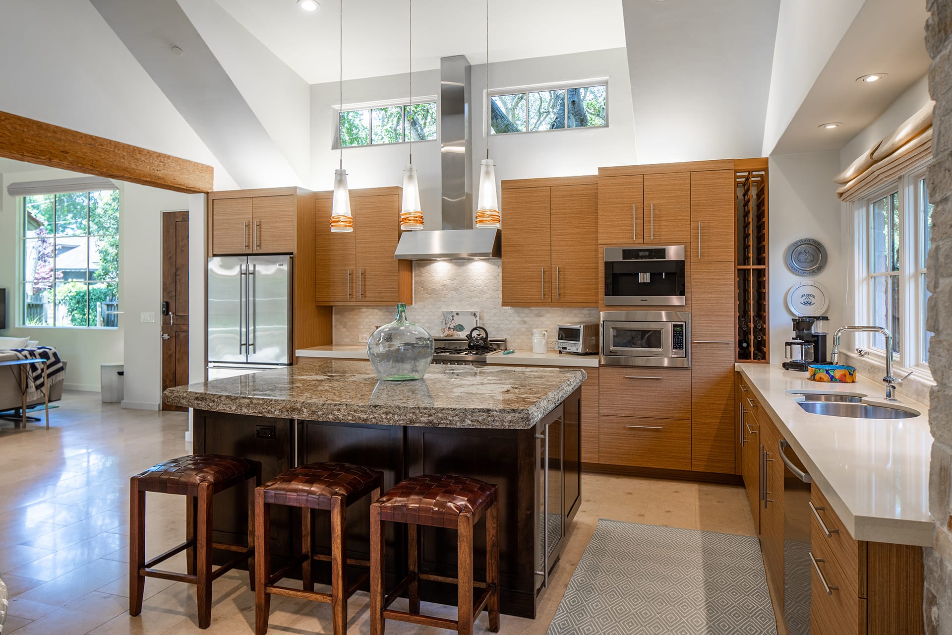 Immaculate by the Sea - Monte Verde & 13th SW Corner