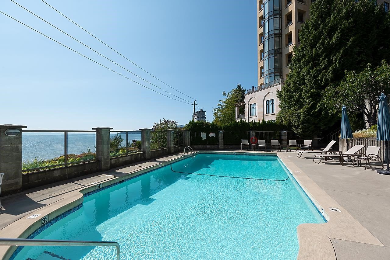 201-2280 Bellevue Ave