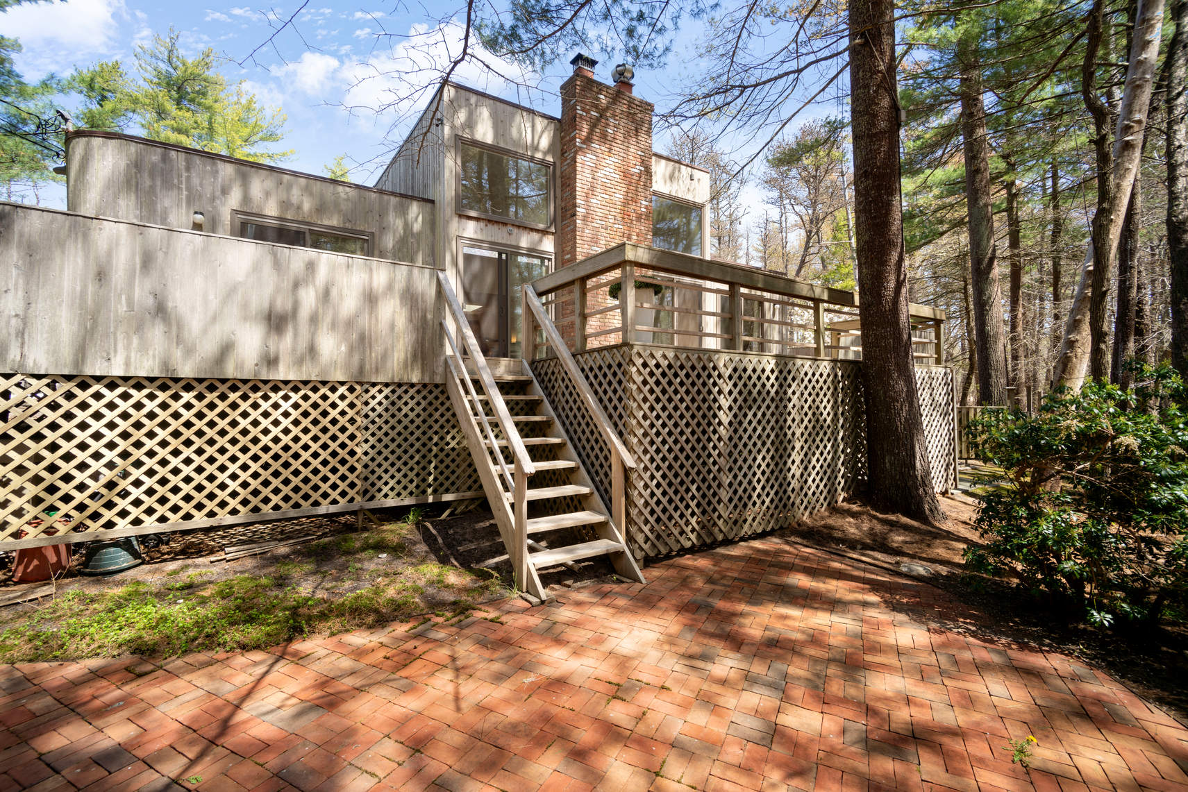 Zen-Like Getaway on Over 3.5 Acres