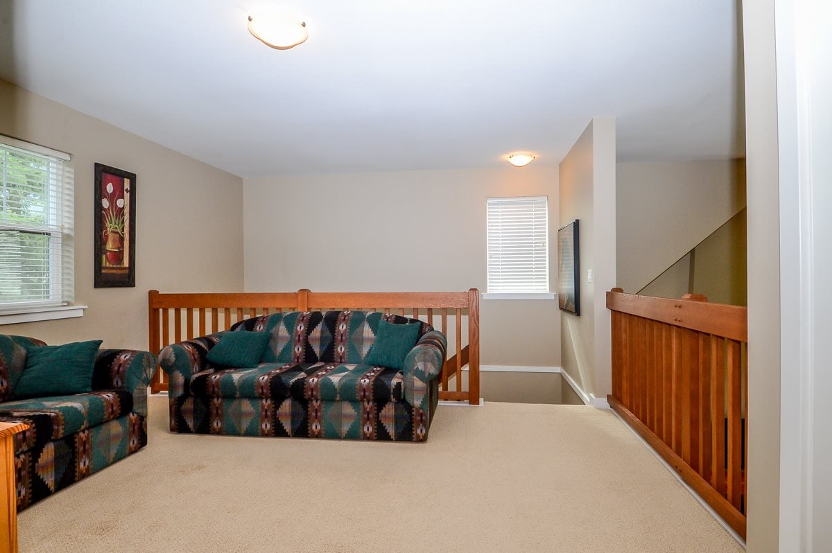 1846 Cherry Tree Ln