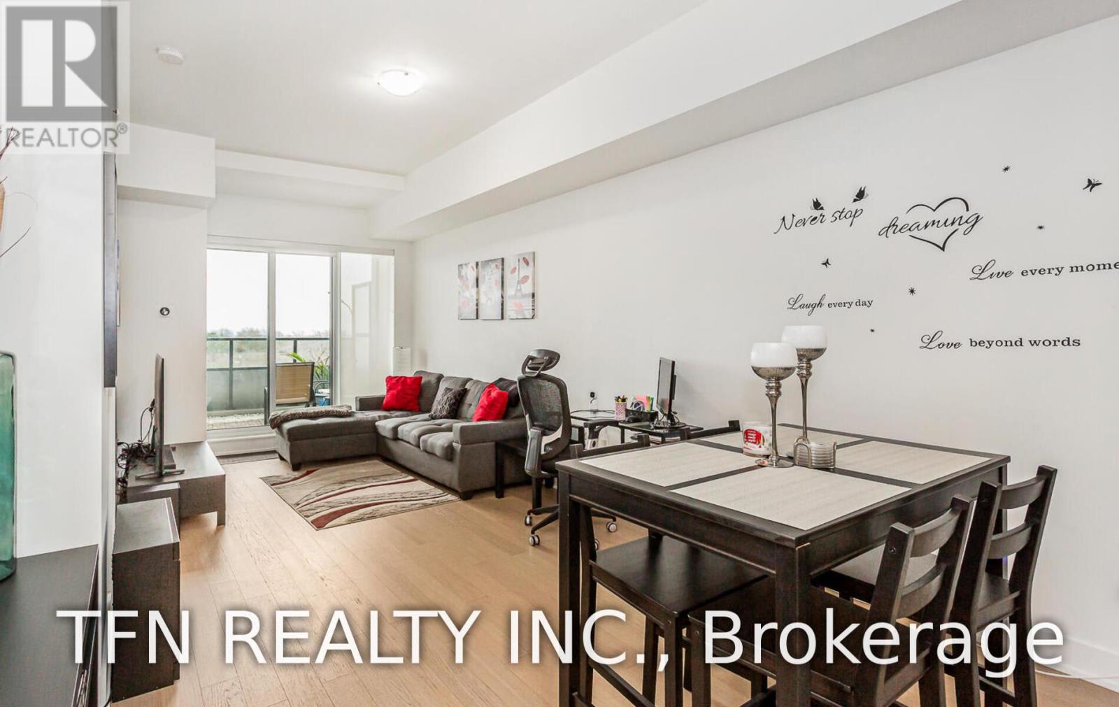 20 Shore Breeze Drive, 211 