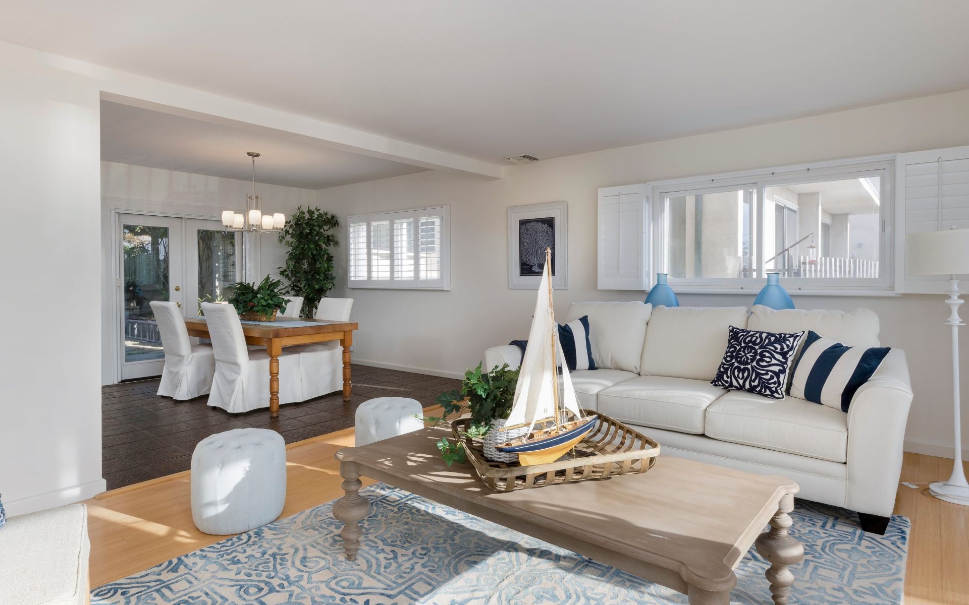 7040 Vista Del Mar Ln