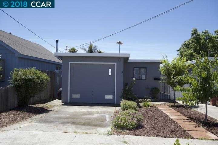 1004 John Ave