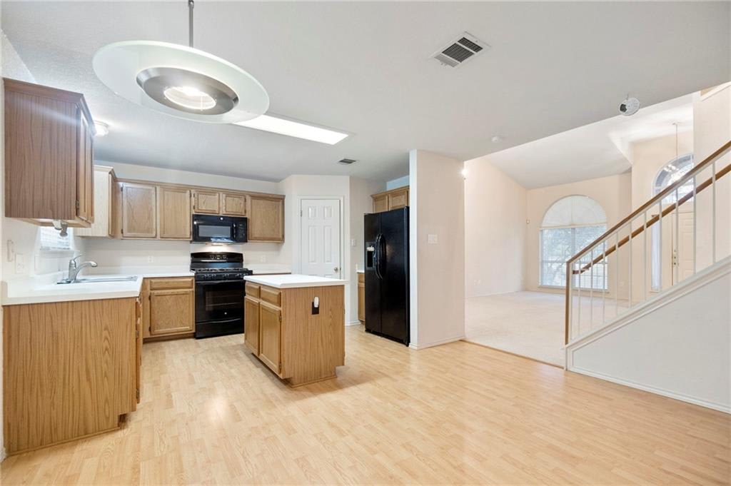 8314 Palace Pkwy