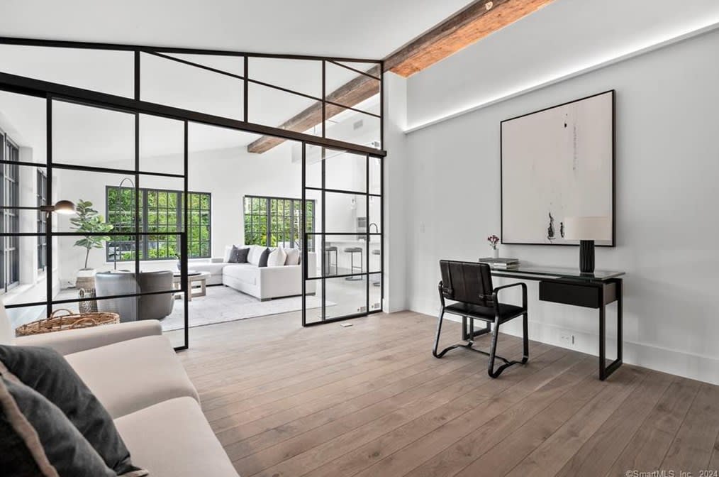 41 Richmondville Ave #PH W