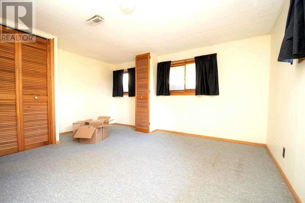 20 Faux Rd