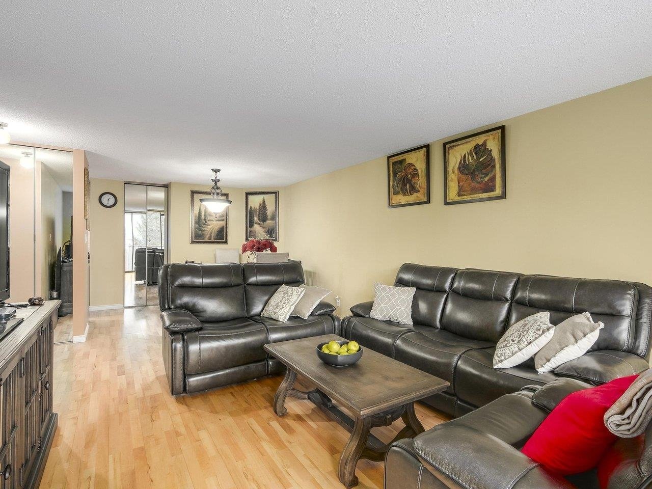 301-6455 Willingdon Avenue, Burnaby