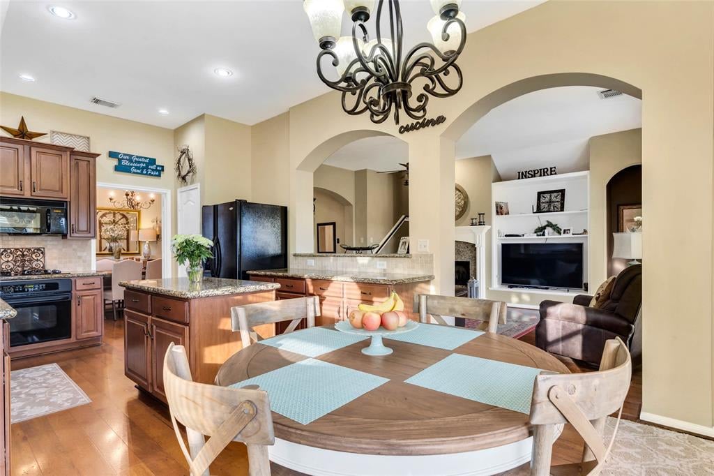 5743 Emerald Brook Ln