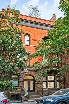 19 Montgomery Place