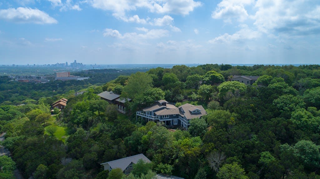 Westlake Hills luxury home with Hill Country views