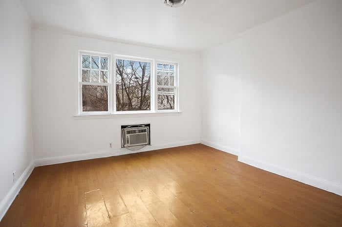 41-10 20th Avenue