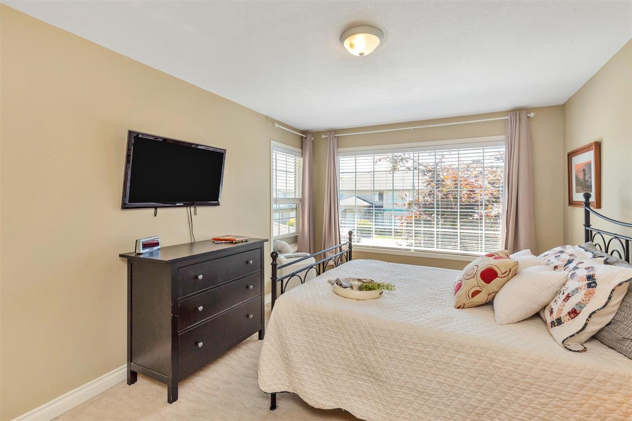 211-9855 Quarry Rd