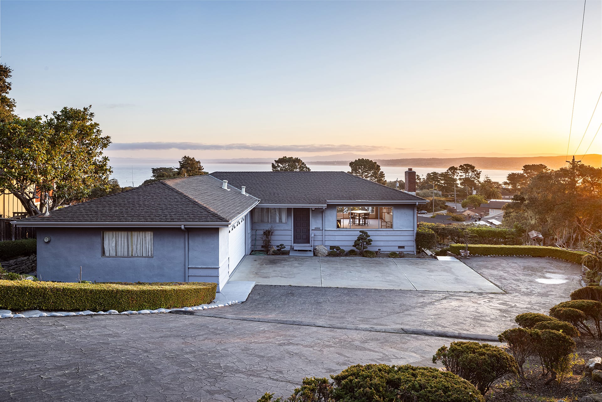 Monterey Haven with Ocean Views - 580 Filmore St
