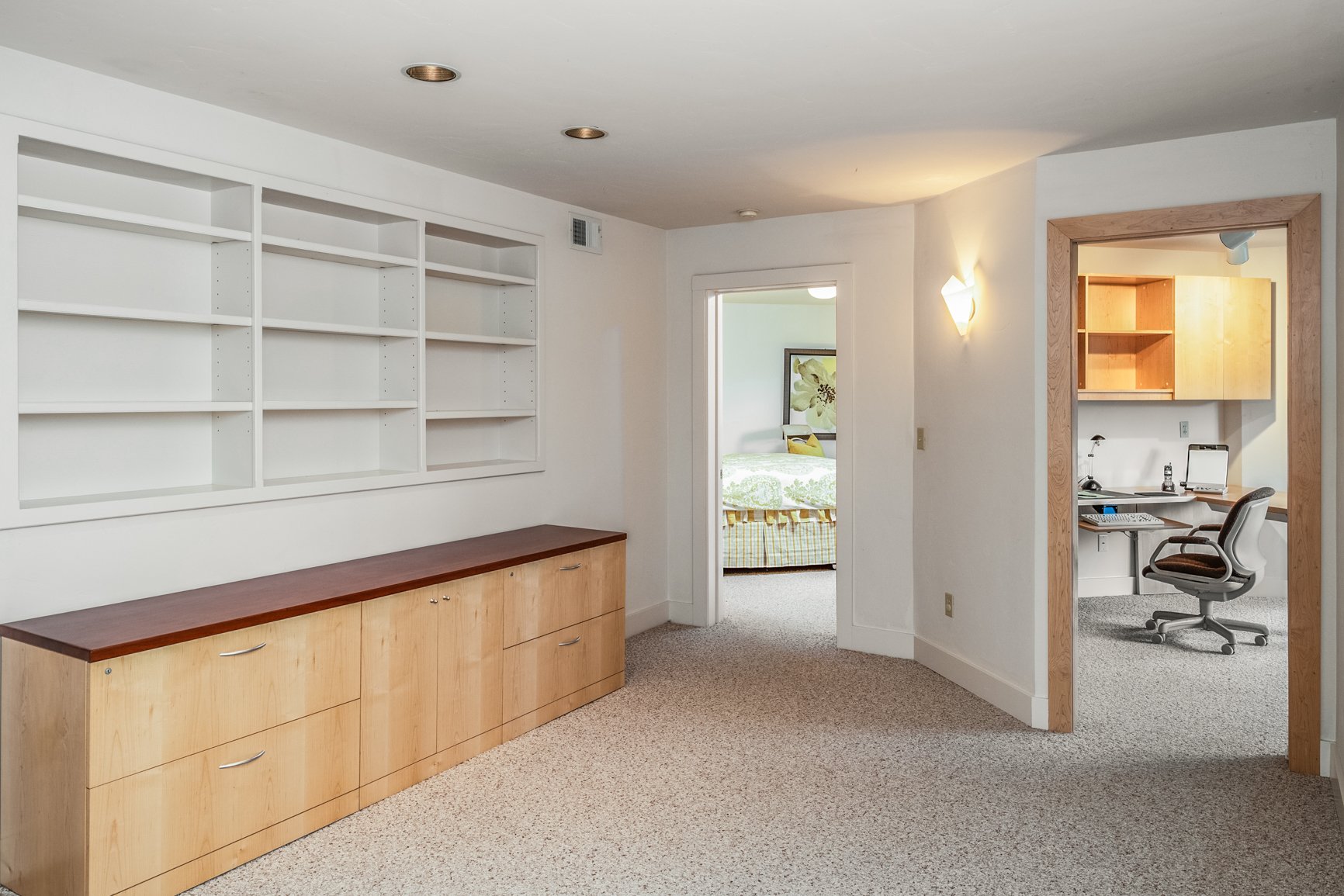25460 Loma Robles