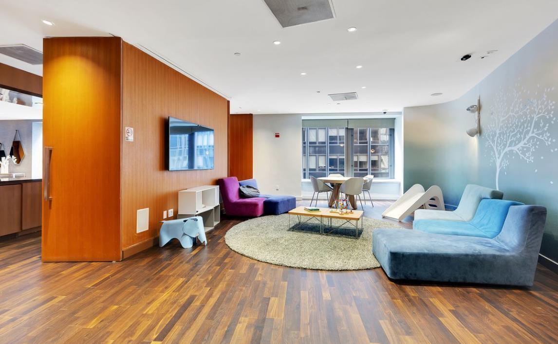 75 Wall Street, Apt 34-L