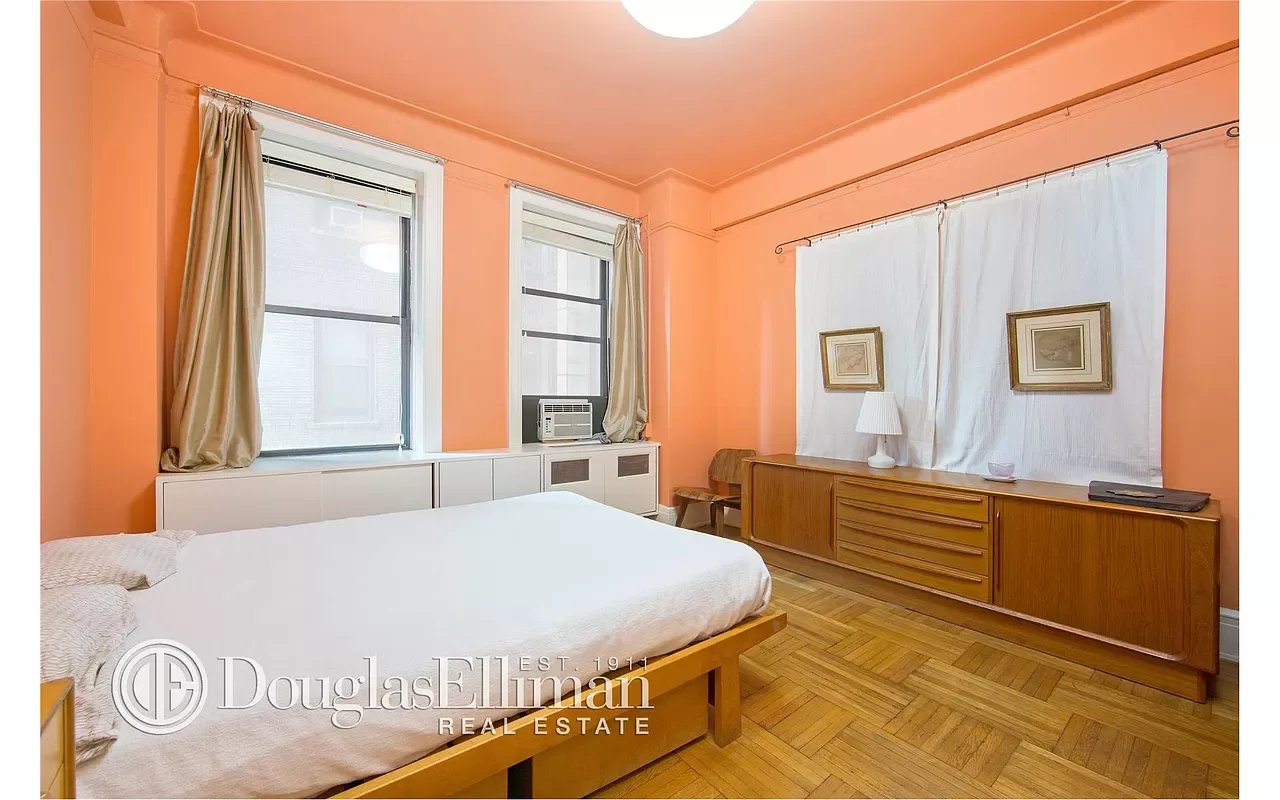 176 West 87th St #3E