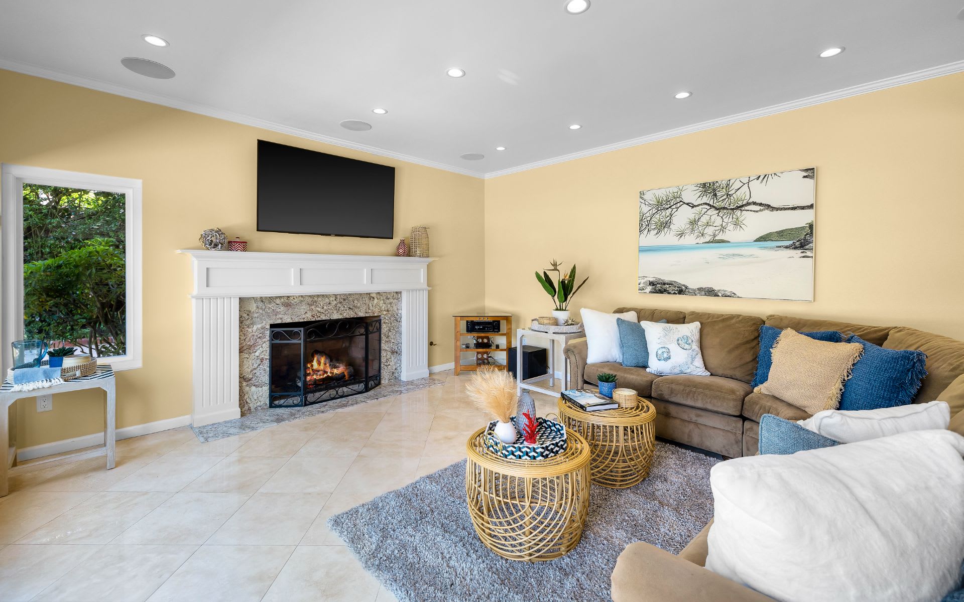 16 Quarterhorse Lane