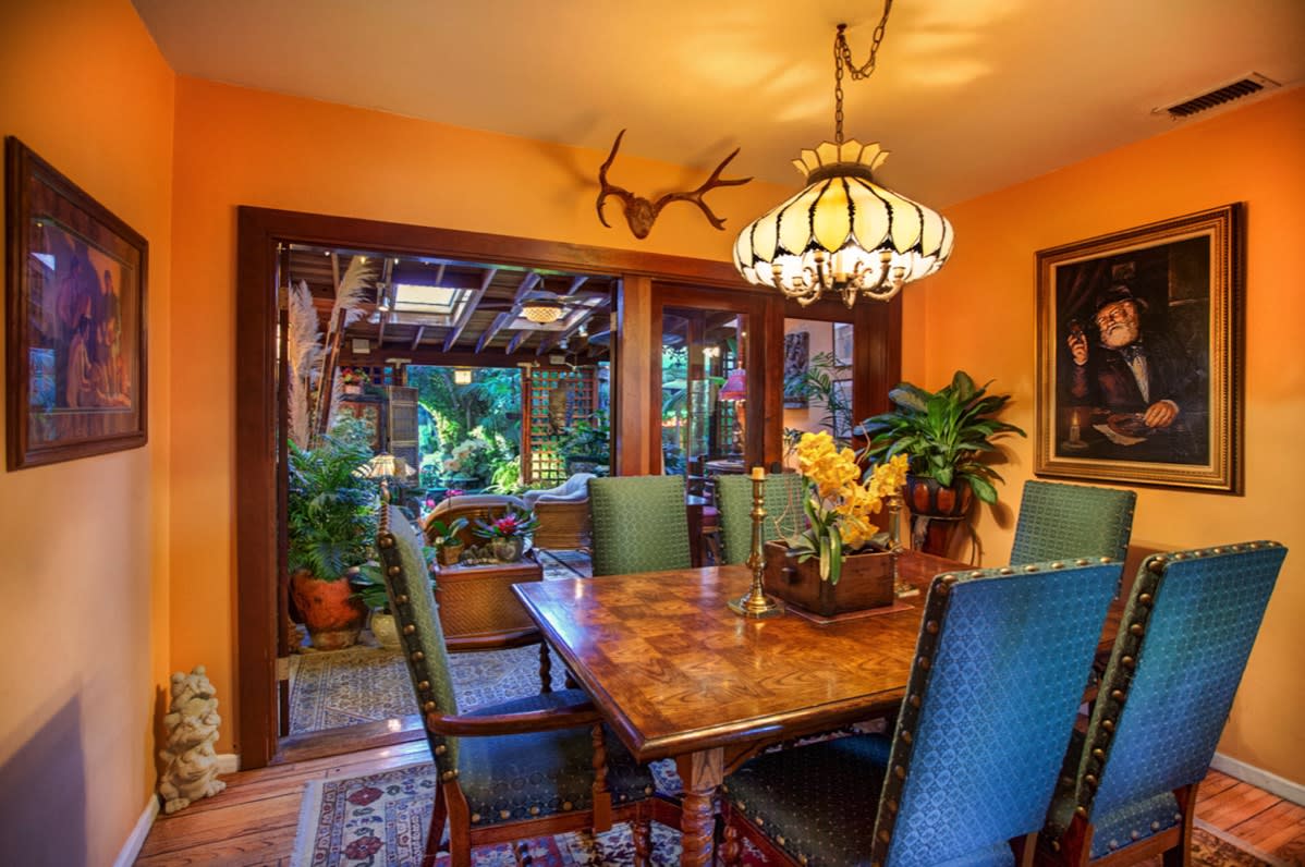 4053 Laurelgrove Ave, Studio City, CA