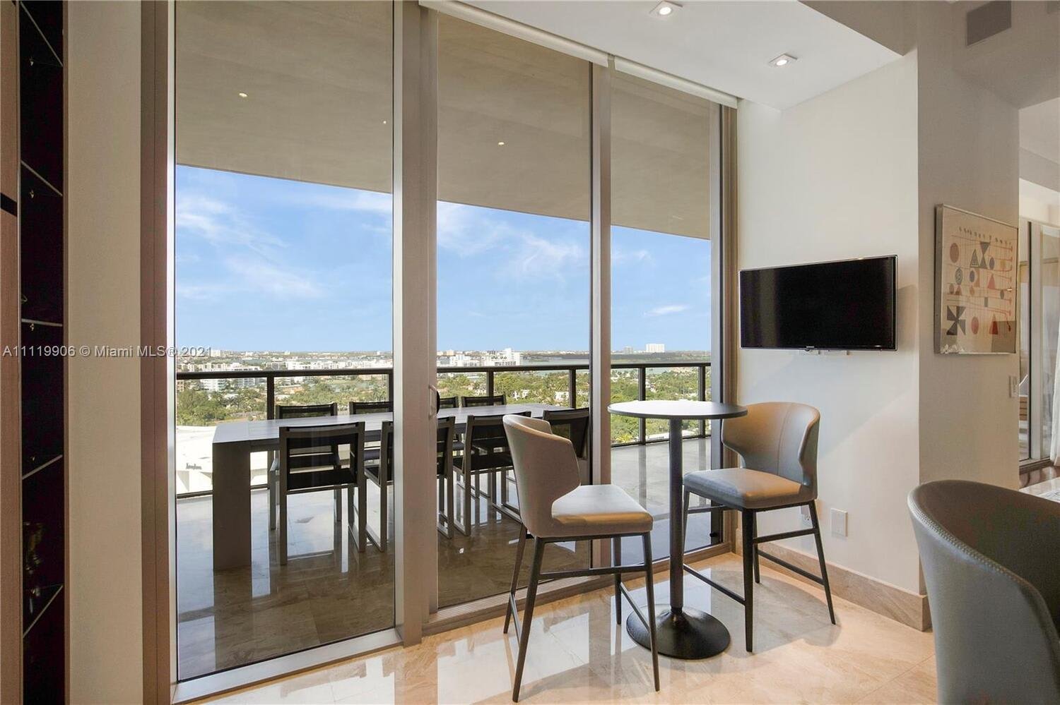 9705 Collins Ave, #1403N