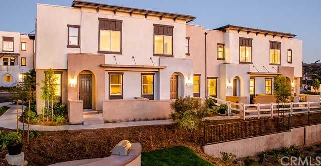 2112 Solara Lane