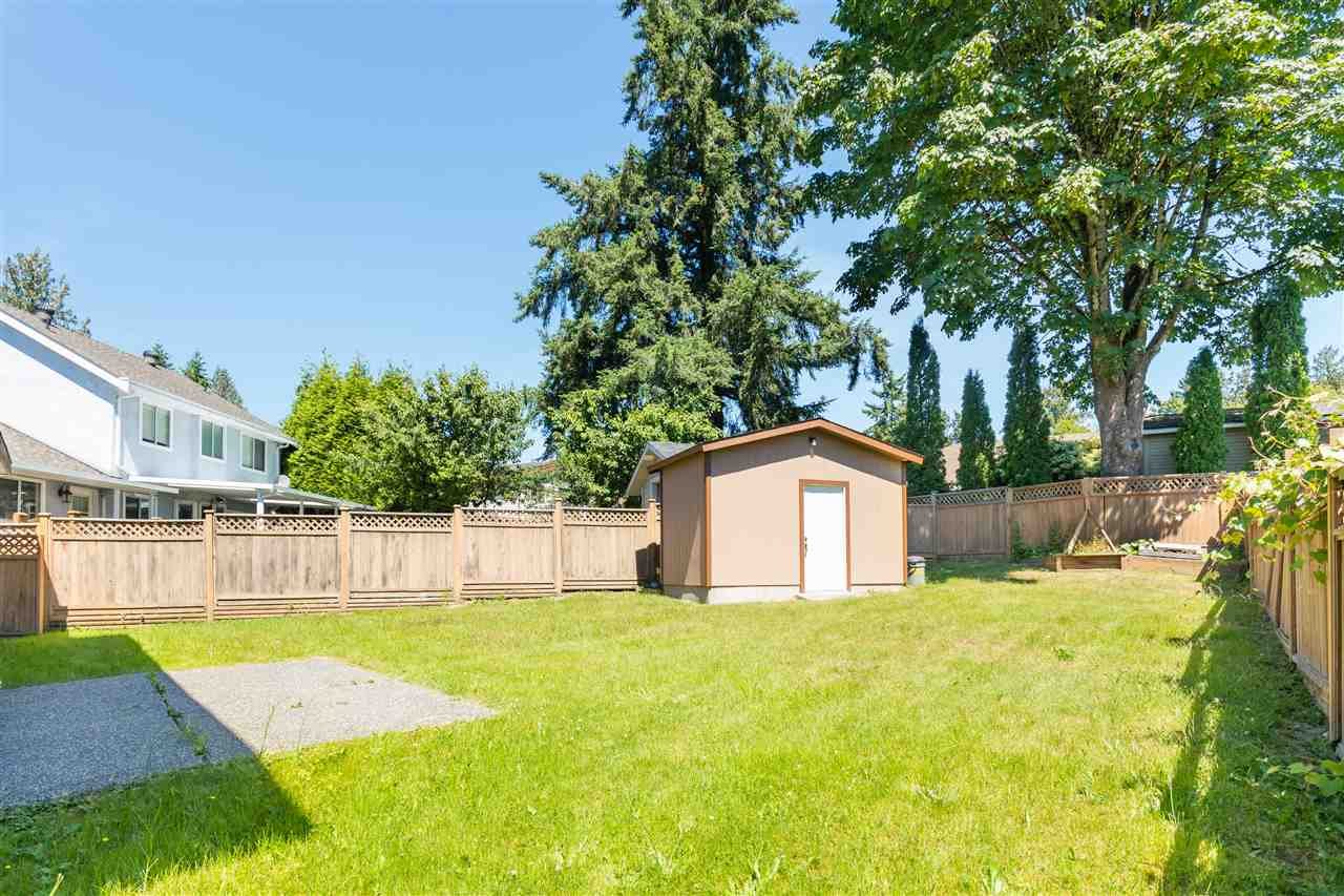 15717 106 Ave