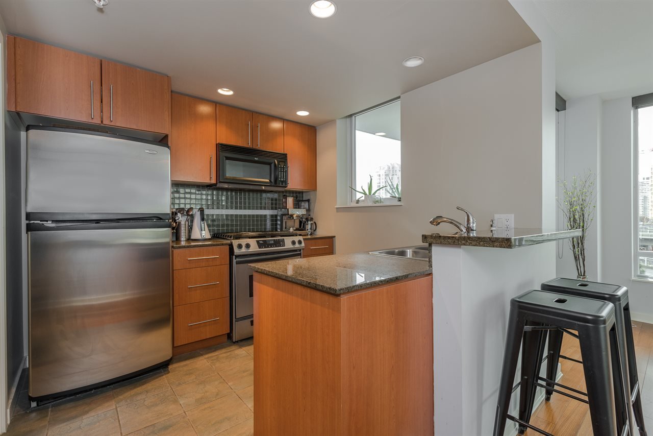 806-550 Pacific Street, Vancouver