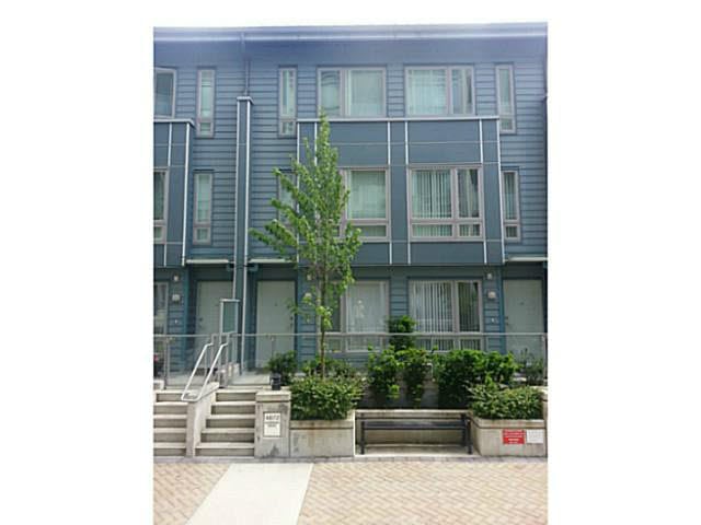 4872 Eldorado Mews