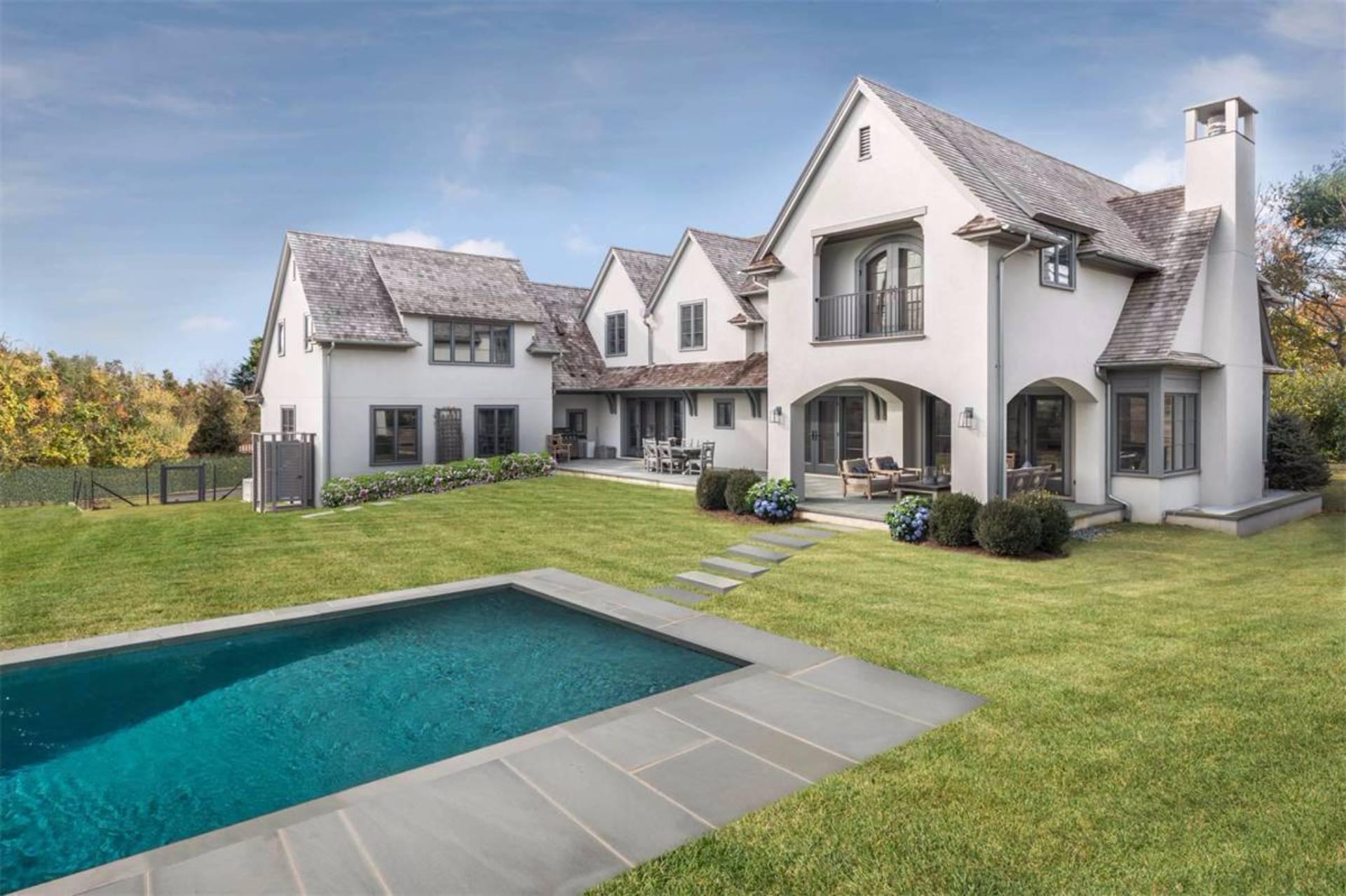 52 Noyac Bay Ave