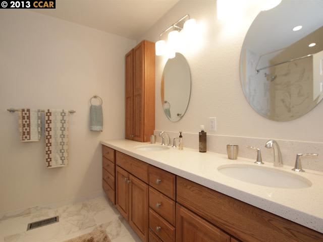 104 Saint Germain Ln