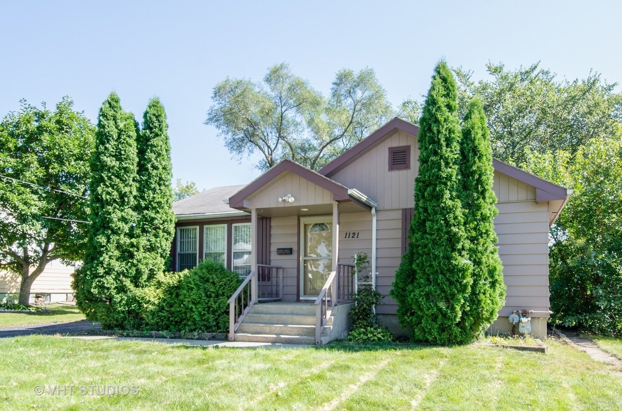 1121 Sherwood Ave