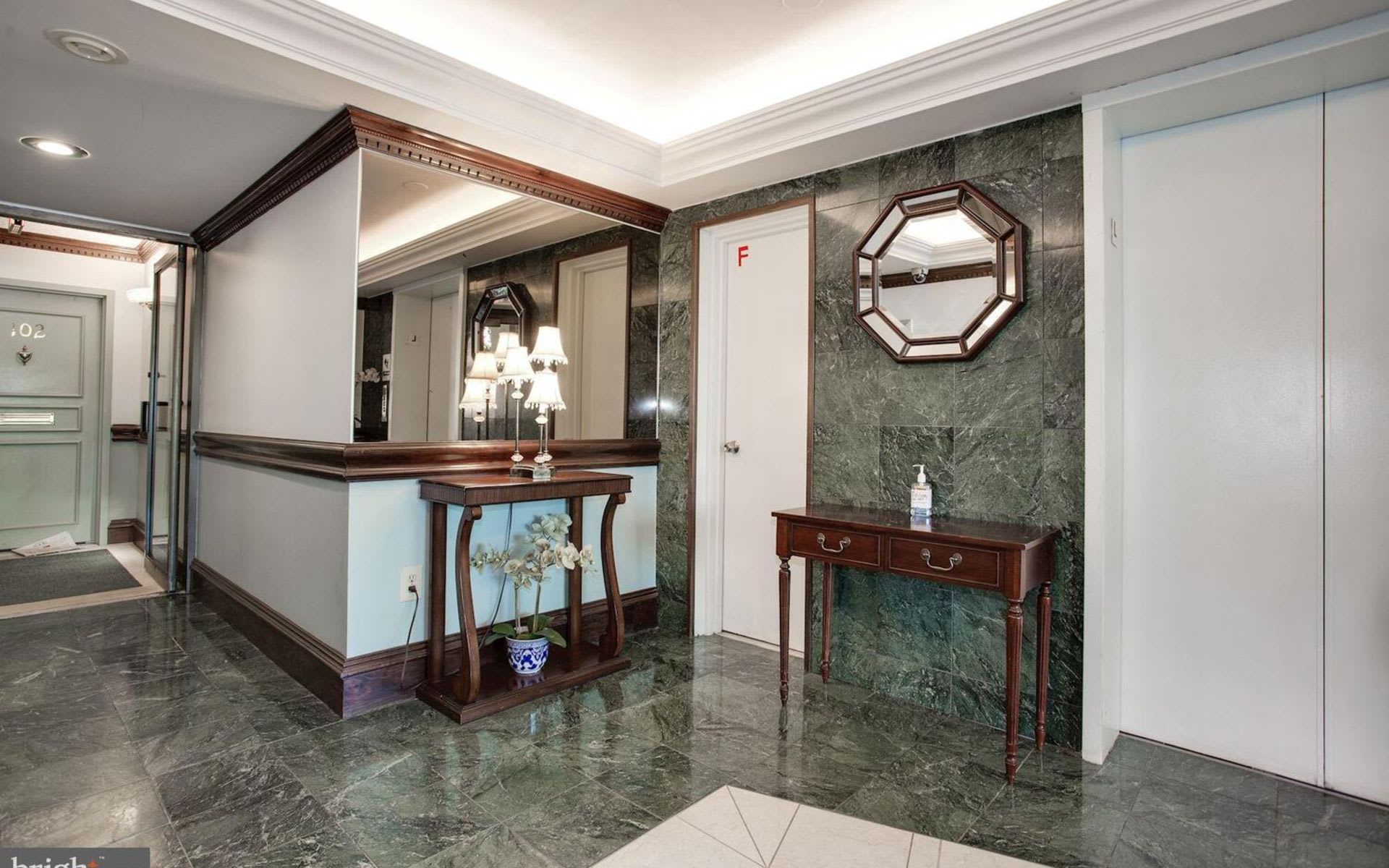 1515 S Arlington Rdg Rd, #305