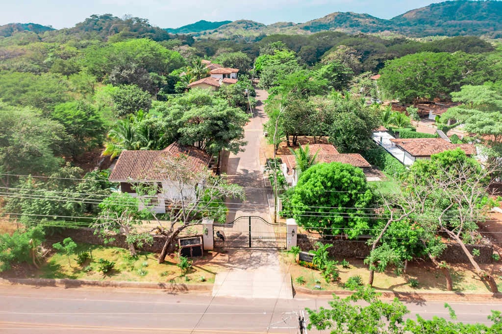 Casa Sonrisa | Discover your own oasis at Pacific Residences in the Tamarindo Area!