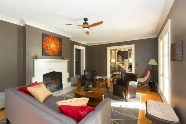 The Power of Art: The Minimalist